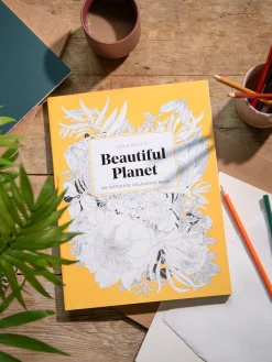 Søstrene Grene Schweiz Coffee Table Books<Beautiful Planet Malbuch