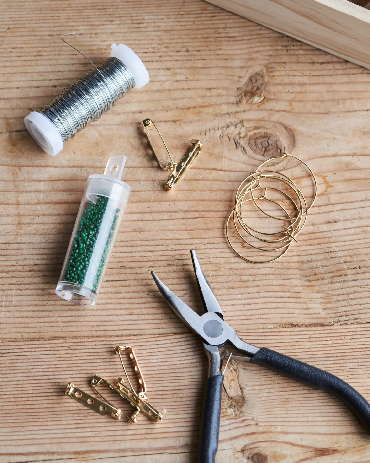 Søstrene Grene Schweiz Hobbywerkzeuge<Gebogene Spitzzange