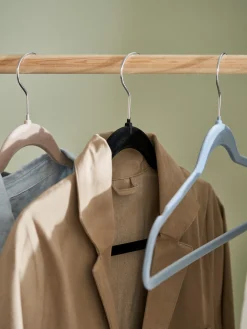 Søstrene Grene Schweiz Aufbewahrung<Kleiderbügel Mit Samt 5 Stck