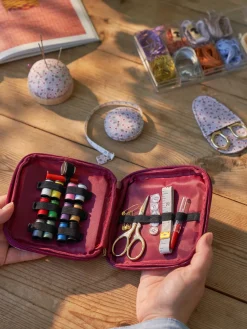 Søstrene Grene Schweiz Garn Und Nähzubehör<Nähset