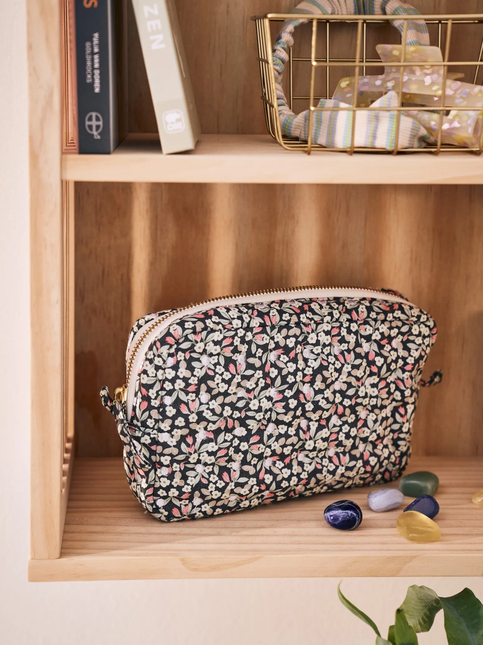 Søstrene Grene Schweiz Regale<Wandregal