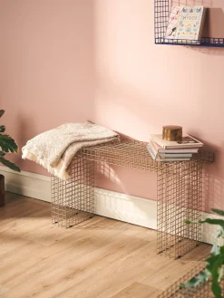 Søstrene Grene Schweiz Bänke<WIRE BENCH Bank